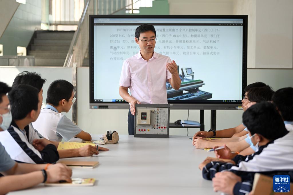 奔驰游戏网